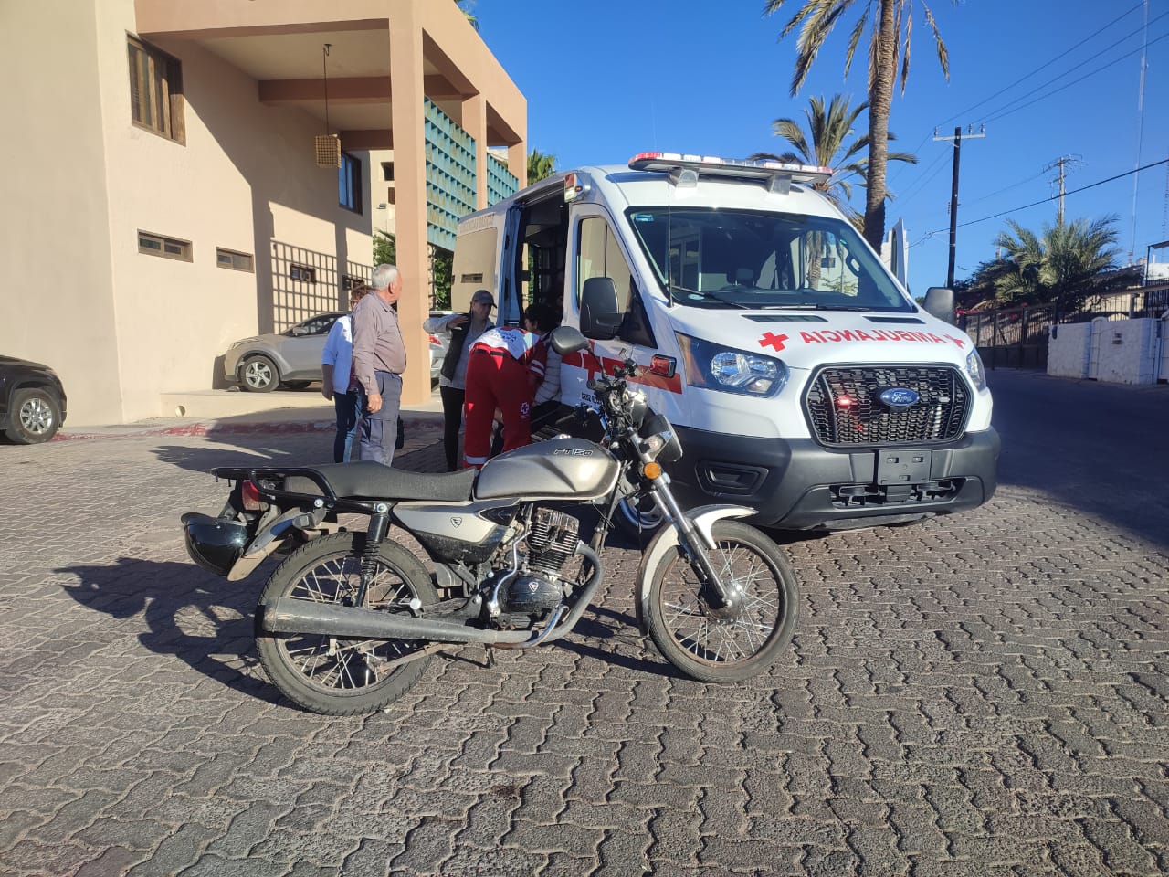 Resulta joven lesionada