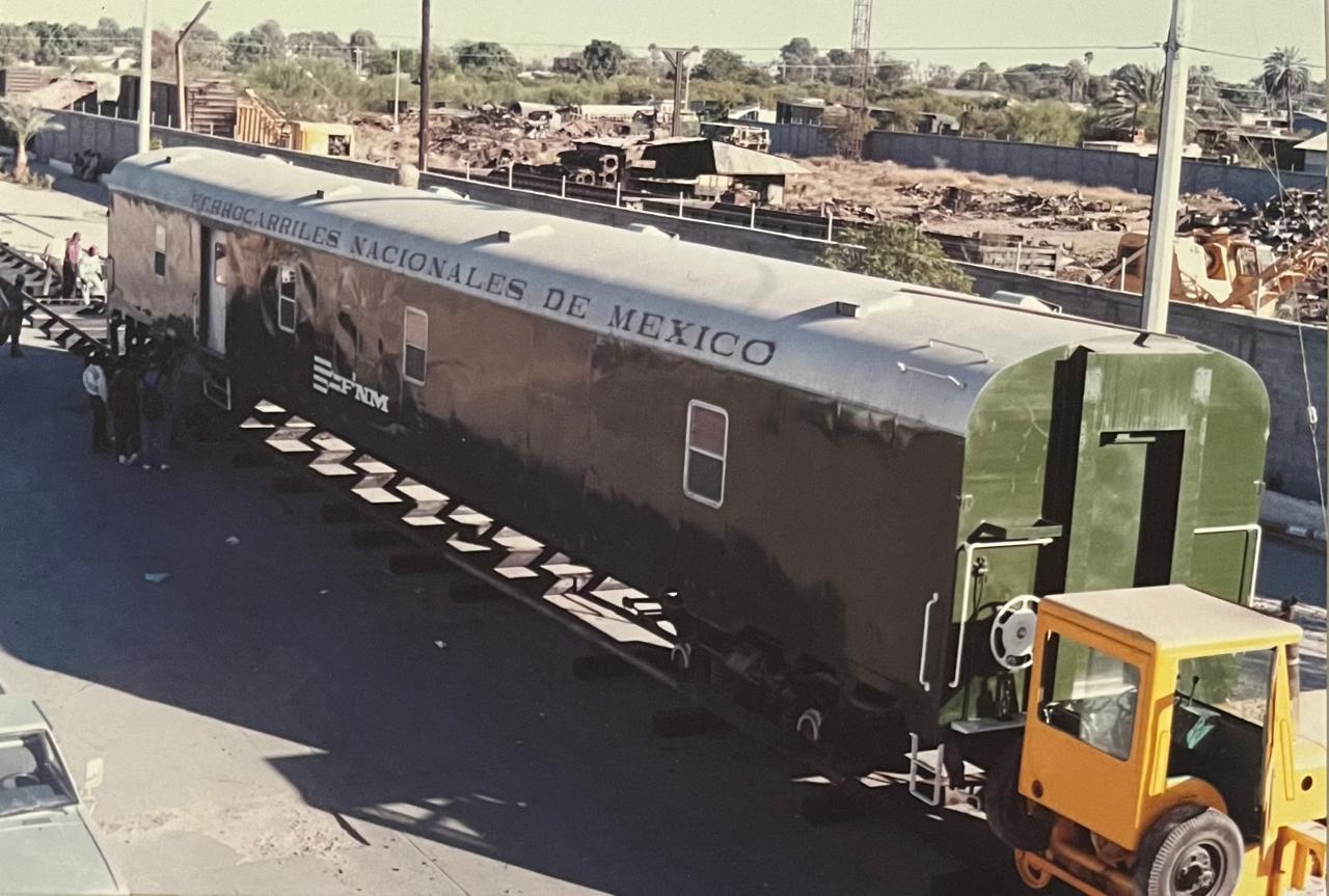 Cumple coche vagón convertido en museo 27 años que llegó a explanada del STFRM