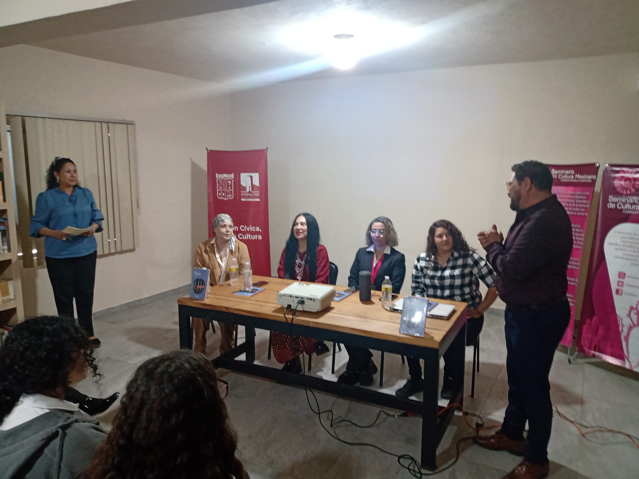 Hacen la presentación del libro ‘Y nos levantaron’, en la Biblioteca Pública Municipal