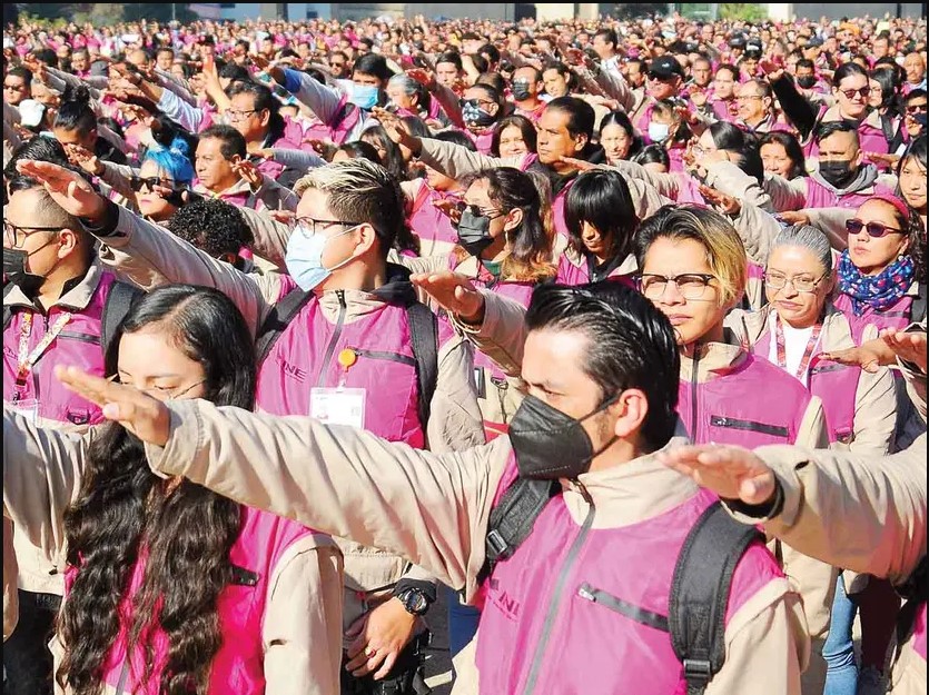 Capacitarán a funcionarios electorales sin uniformes ni celulares por investigación interna