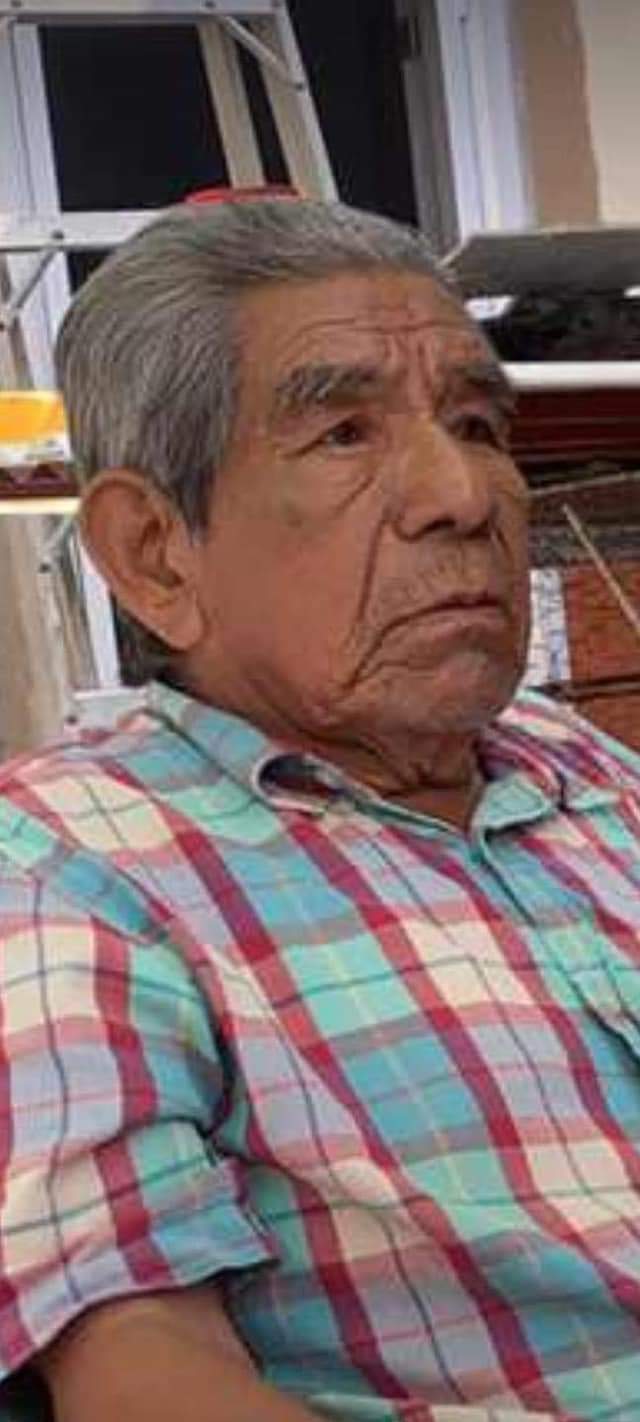 Buscan a familiares de anciano