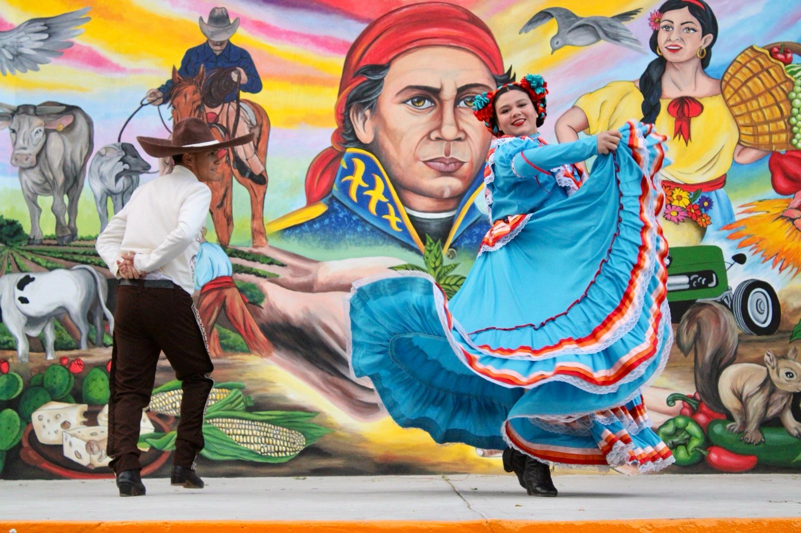 Inaugura alcalde Luis Fuentes kiosco en el poblado Morelos, La Atravesada