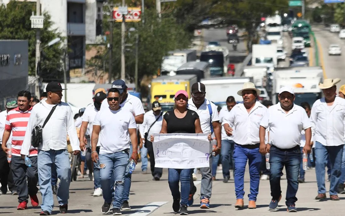 Transportistas protestaron en Guerrero tras cuatro asesinatos y amenazas del crimen