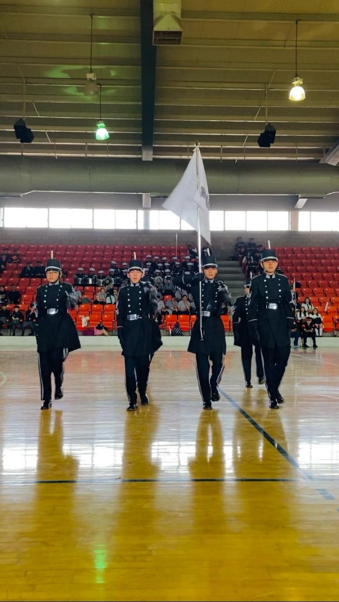 Realiza Cobach Sonora gran demostración de Escoltas y Bandas de Guerra