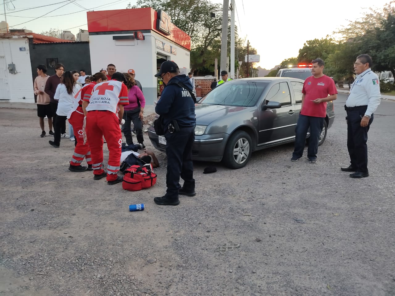Resulta motociclista lesionado