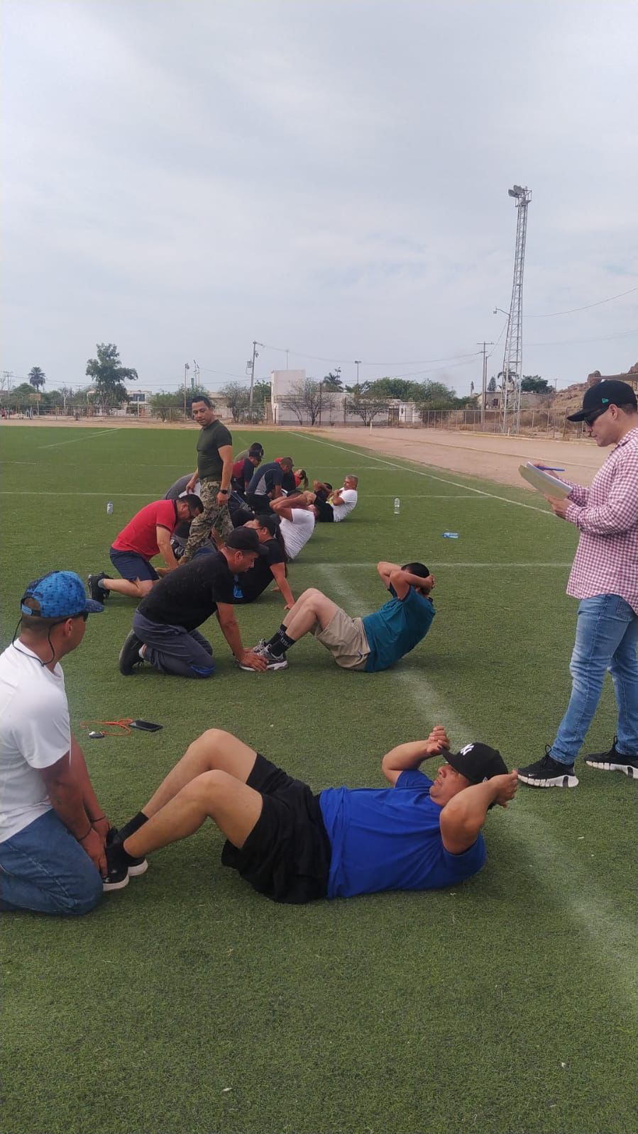 Buscan ascensos elementos de policía y tránsito municipal en Empalme