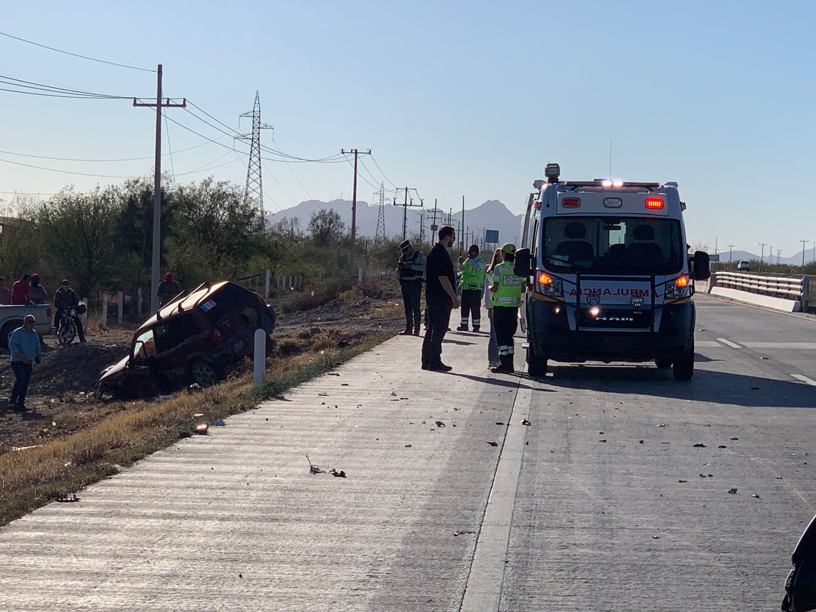 Dos lesionados en fuerte choque