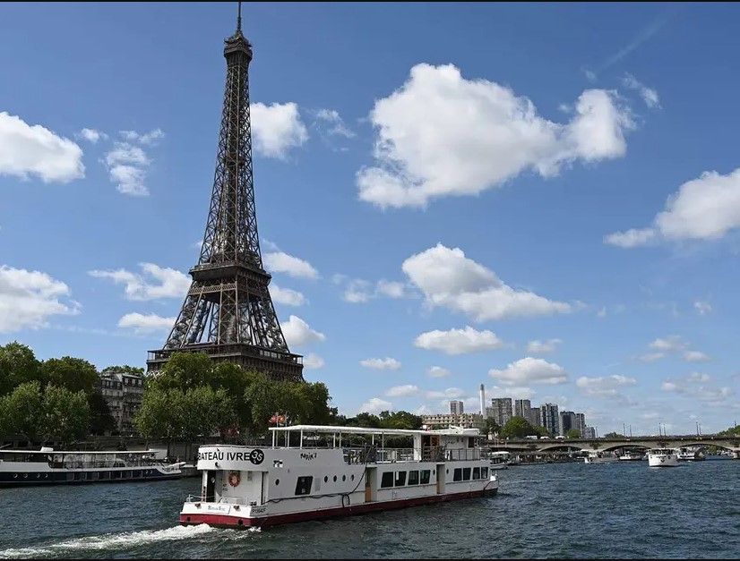 Barco inauguracion olimpica