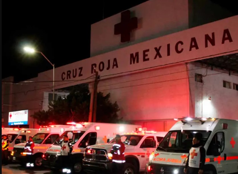 Joven rociada con gasolina