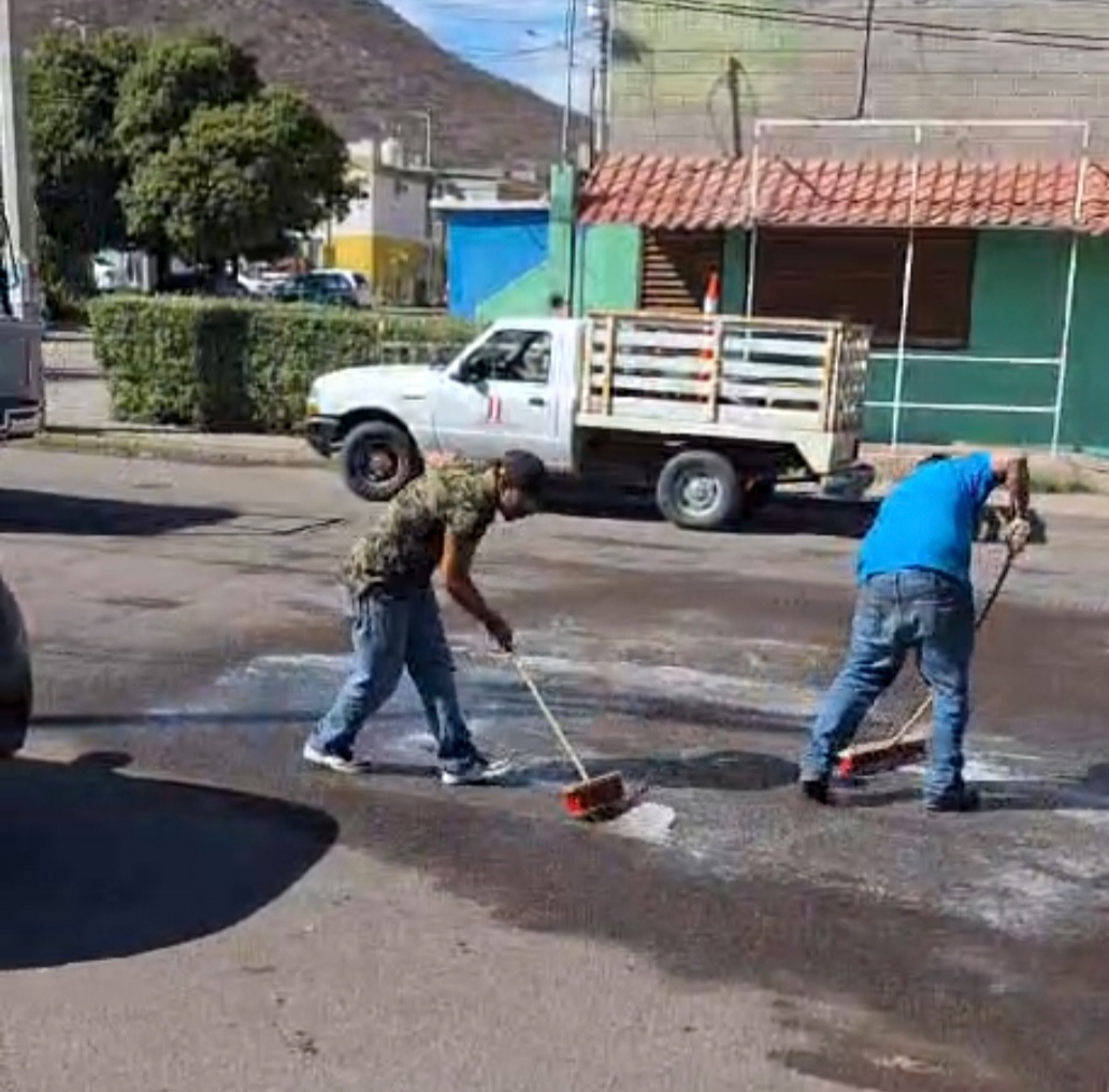 Ecología ordena limpieza de calles