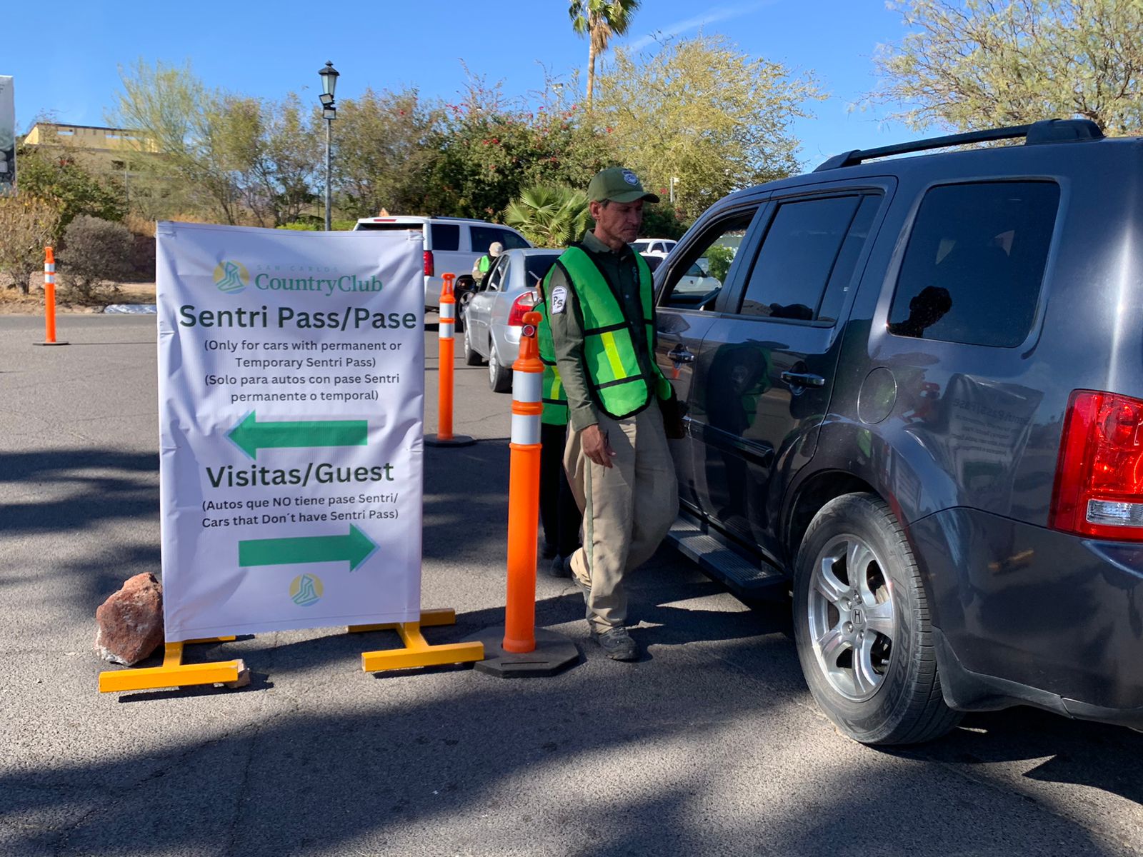 Realizan cobro al ingresar a Country Club