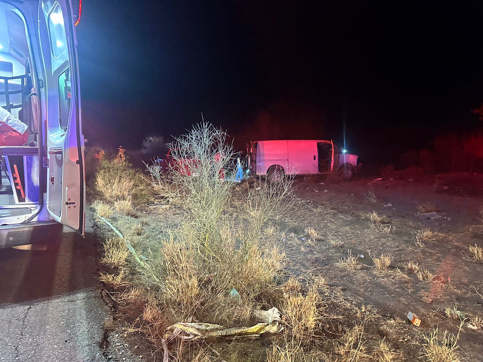 Resultan madre e hijos lesionados