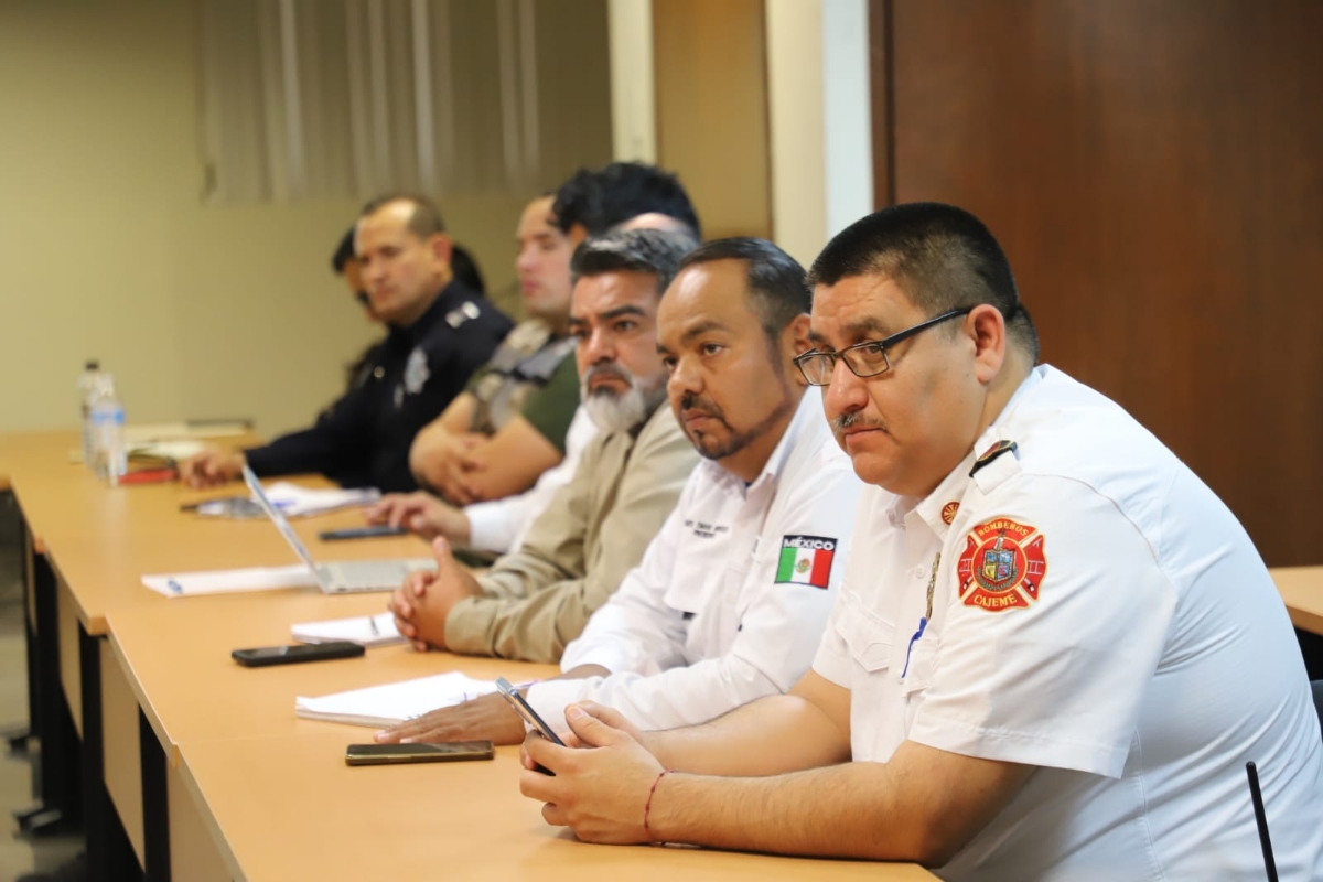Realizan reunión para coordinar atención a incendios forestales