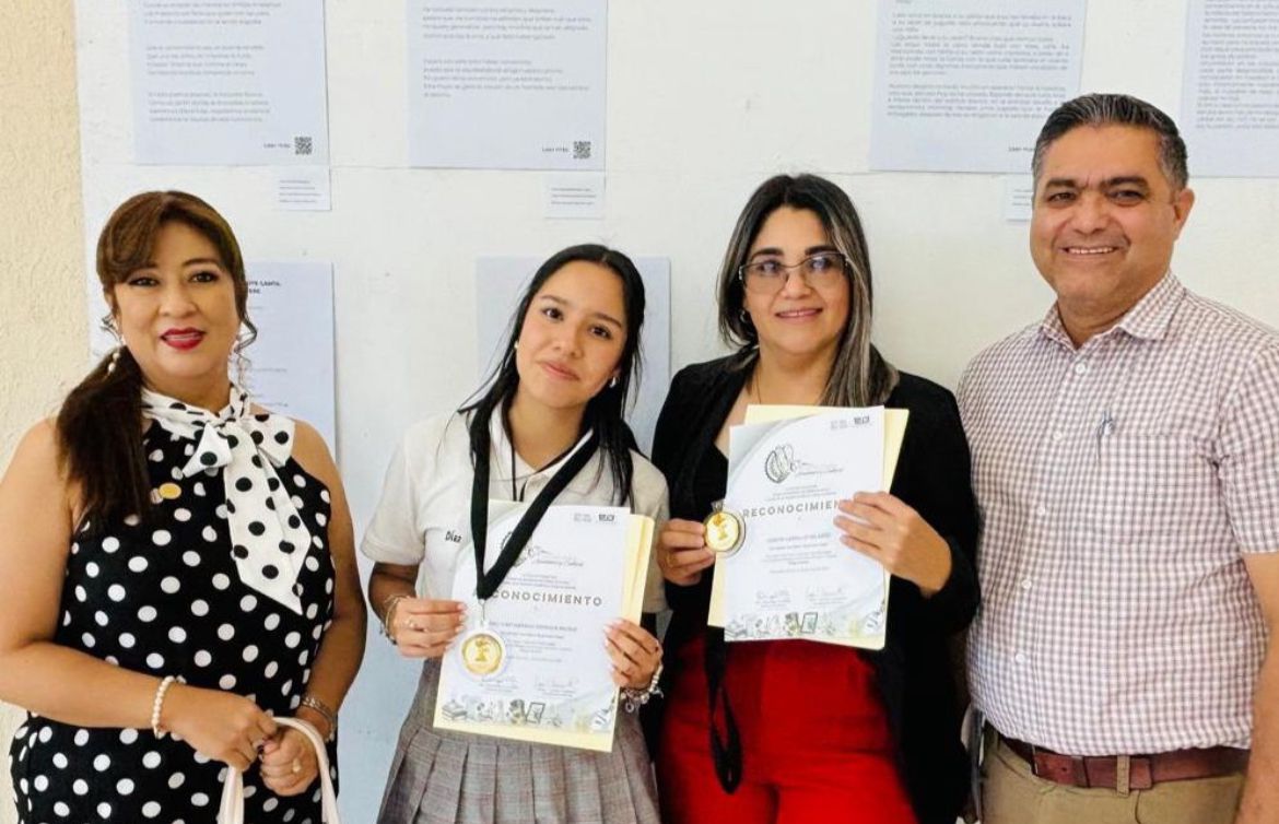Alumna de Cobach logra primer lugar en poesía