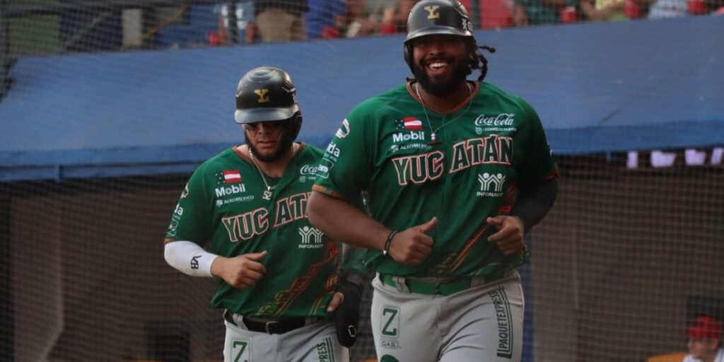 Leones de Yucatan vs. Guerreros de Oaxaca juego 26 2o de la serie serie empatada 13x4 del 210522 en Oaxaca Art Charles y Sebastian Valle e1653191090168 1266x633 1