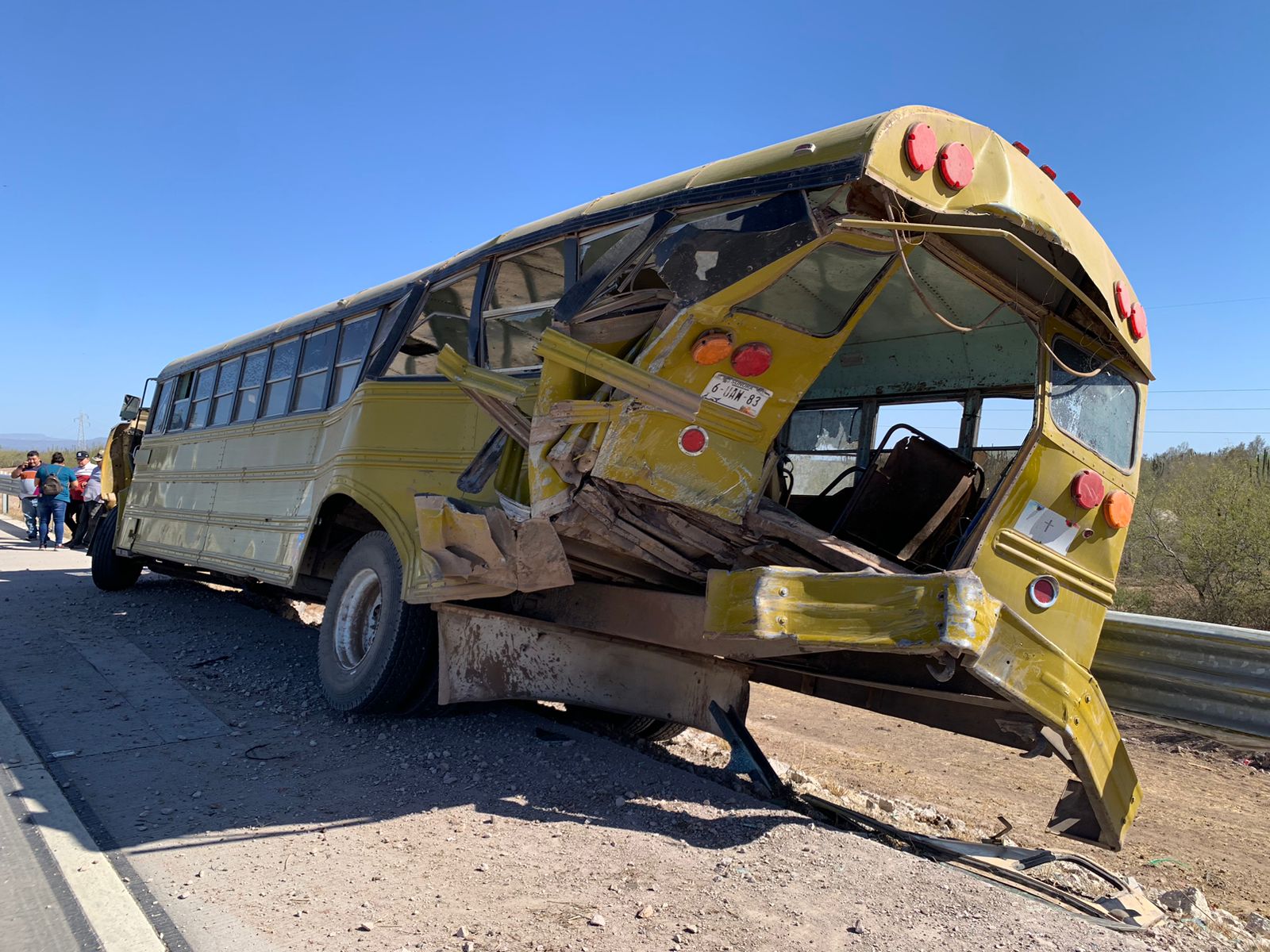 Choca tráiler a camión al sur de Empalme