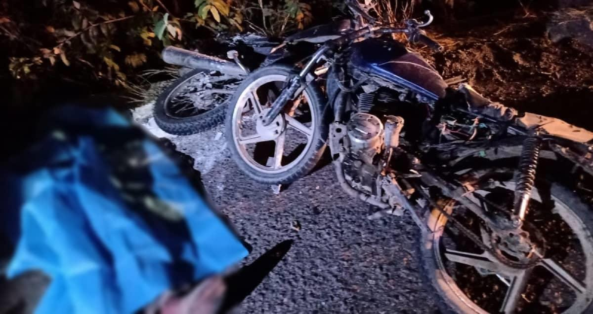 Auto “invisible” arrolla y asesina a dos jóvenes que viajaban en motocicleta en la ciudad de Navojoa