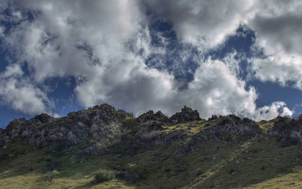 - Afirma el presidente de UGRS que las lluvias van a eliminar la sequía en ranchos de la sierra 1 vogue 1