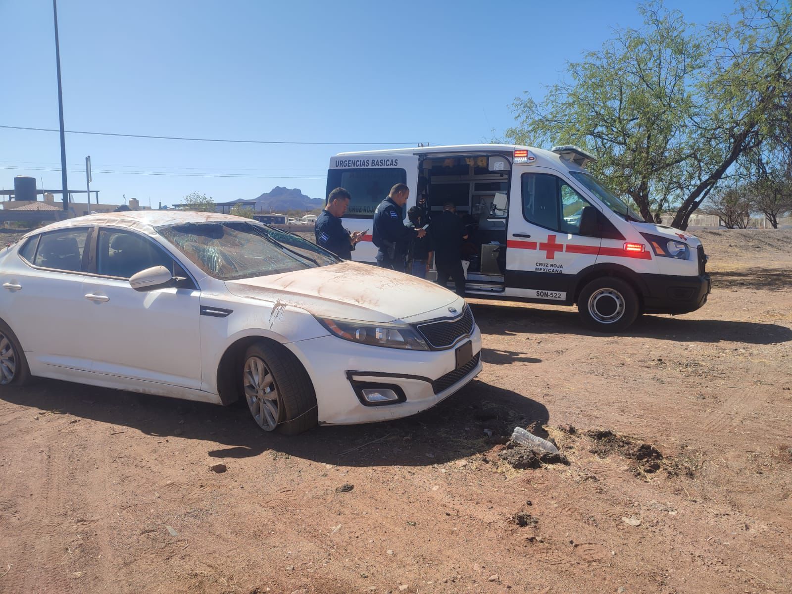 Resulta conductora lesionada en volcadura