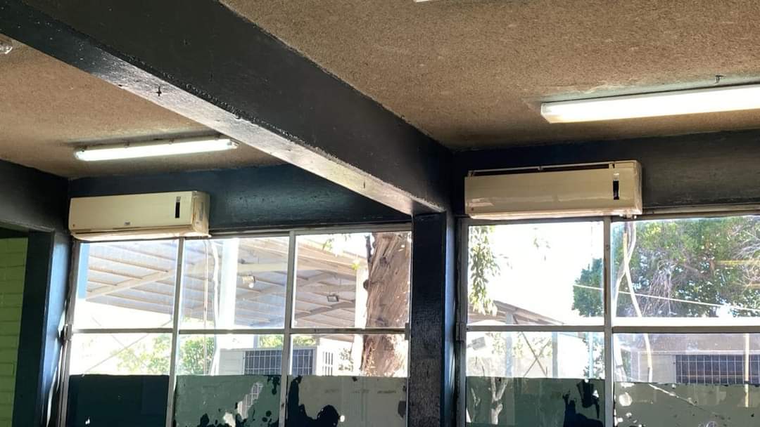 Sin aire en el Cobach de Empalme