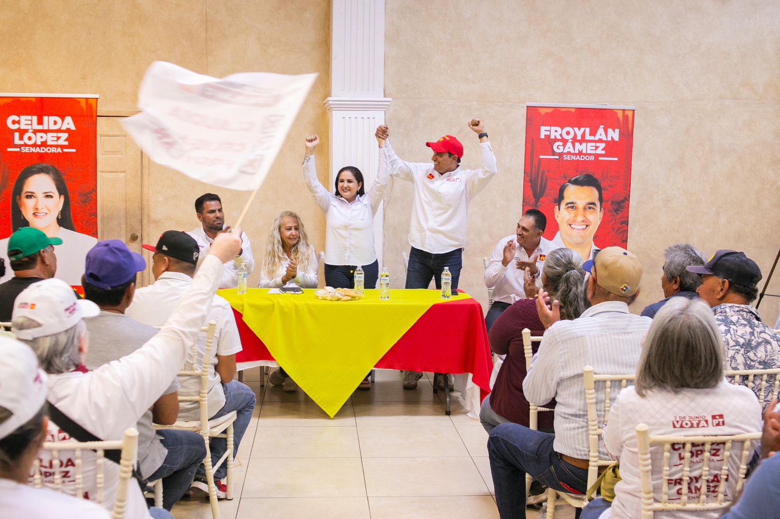 Celida y Froylán suman a pescadores de Guaymas