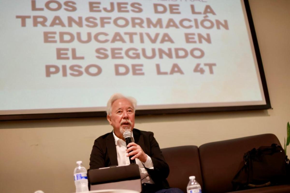 Analizan docentes sonorenses retos de la educación en México para las próximas generaciones