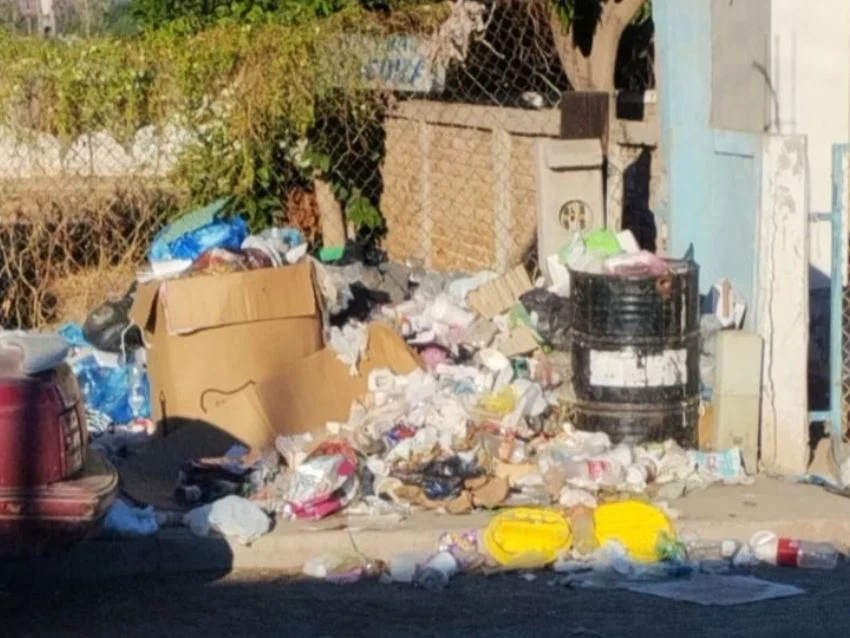 19 junio se quejam por falta de recoleccion de basura