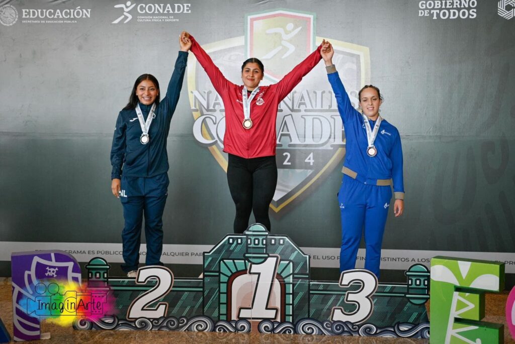 Ana Paola Valenzuela oro