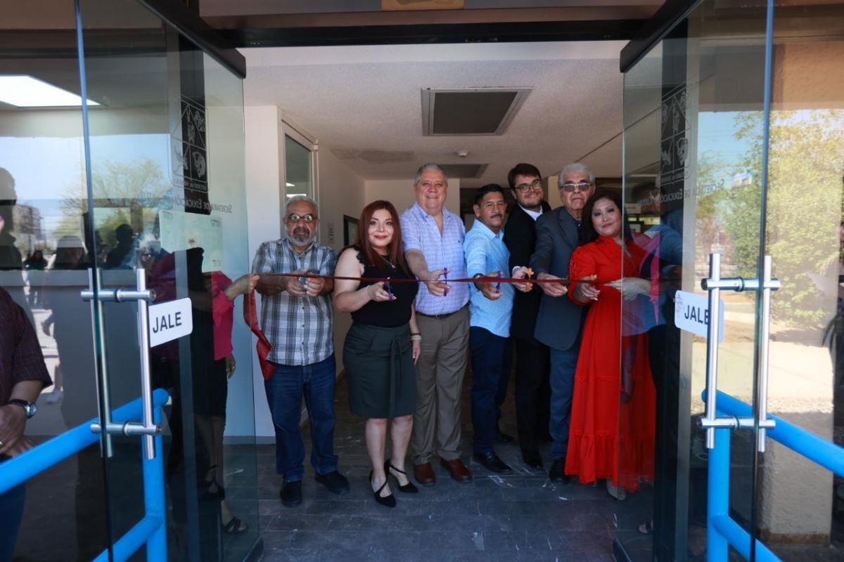 Fortalece SEC Sonora organización y cuidado de documentos educativos históricos