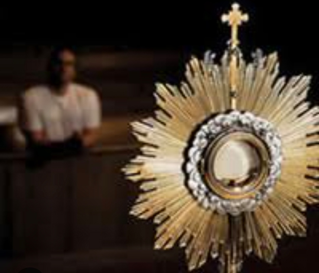 Ajustan procesiones del santísimo