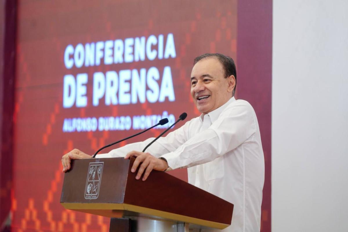 Destina Gobernador Durazo presupuesto más grande para uniformes escolares en Sonora