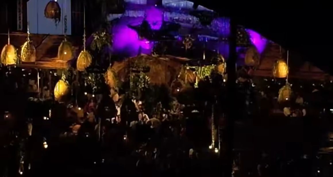 Fiesta de Carín León abarrota San Carlos