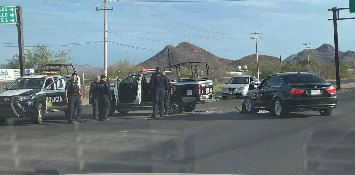 Se impacta patrulla contra sedan