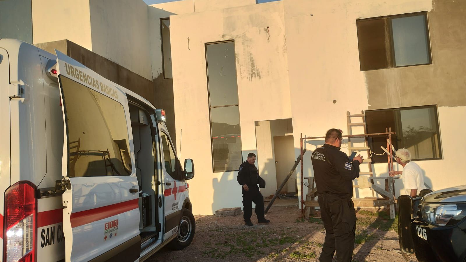 Localizan a albañil sin vida