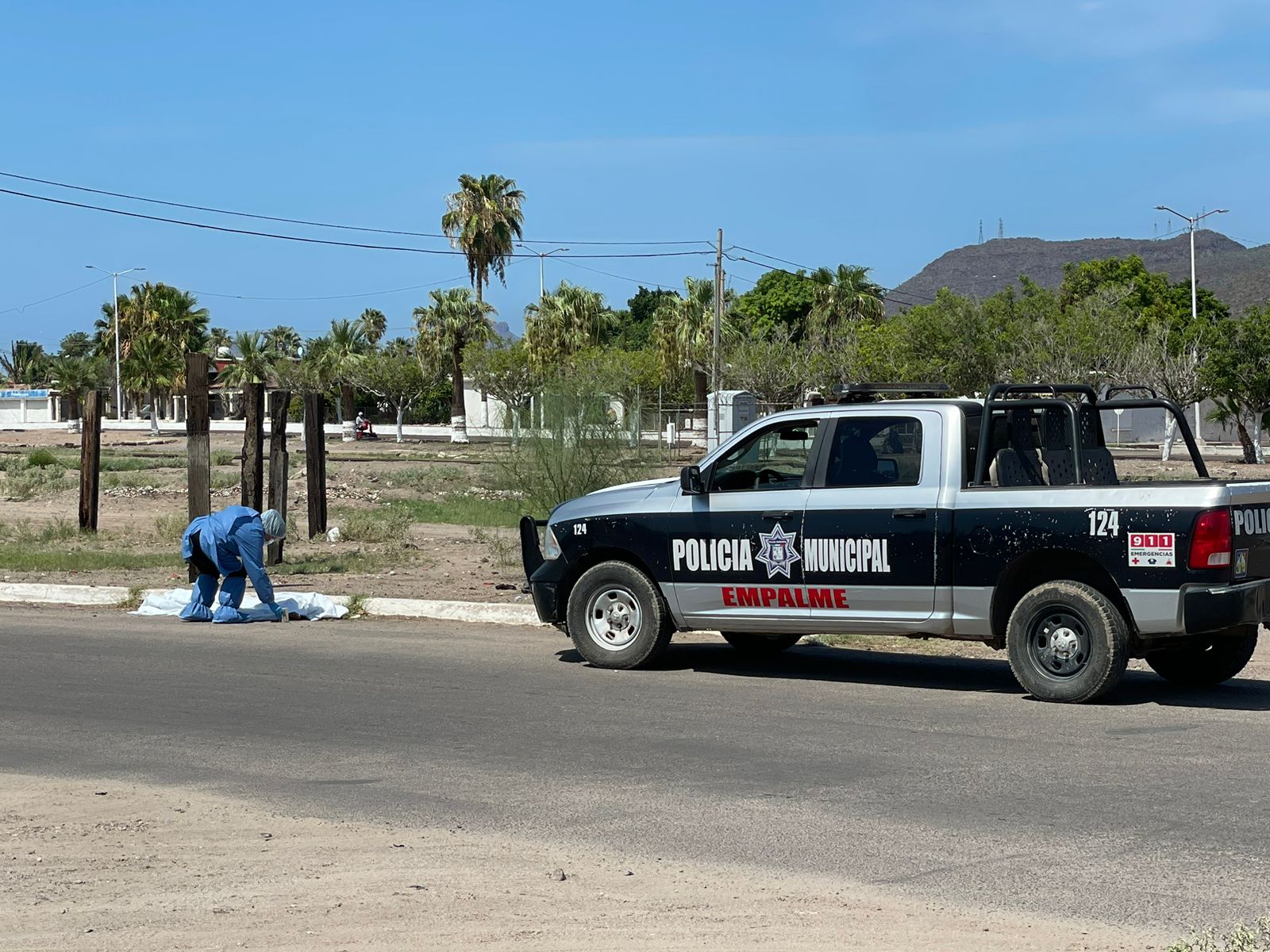 Muere indigente en la pública vía