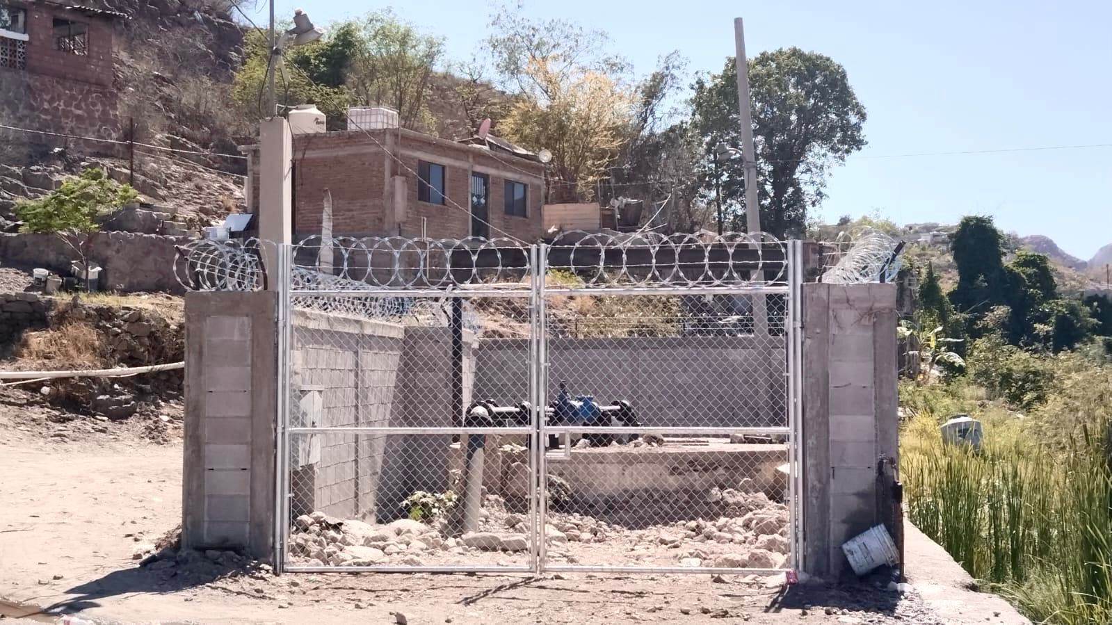 Resuelve Gobernador Durazo derrame de aguas negras en Guaymas