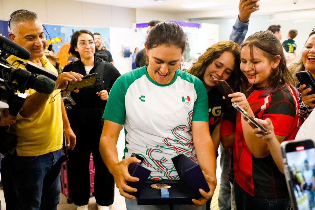 Alejandra Valencia llega a Sonora tras JJOO 2024 3