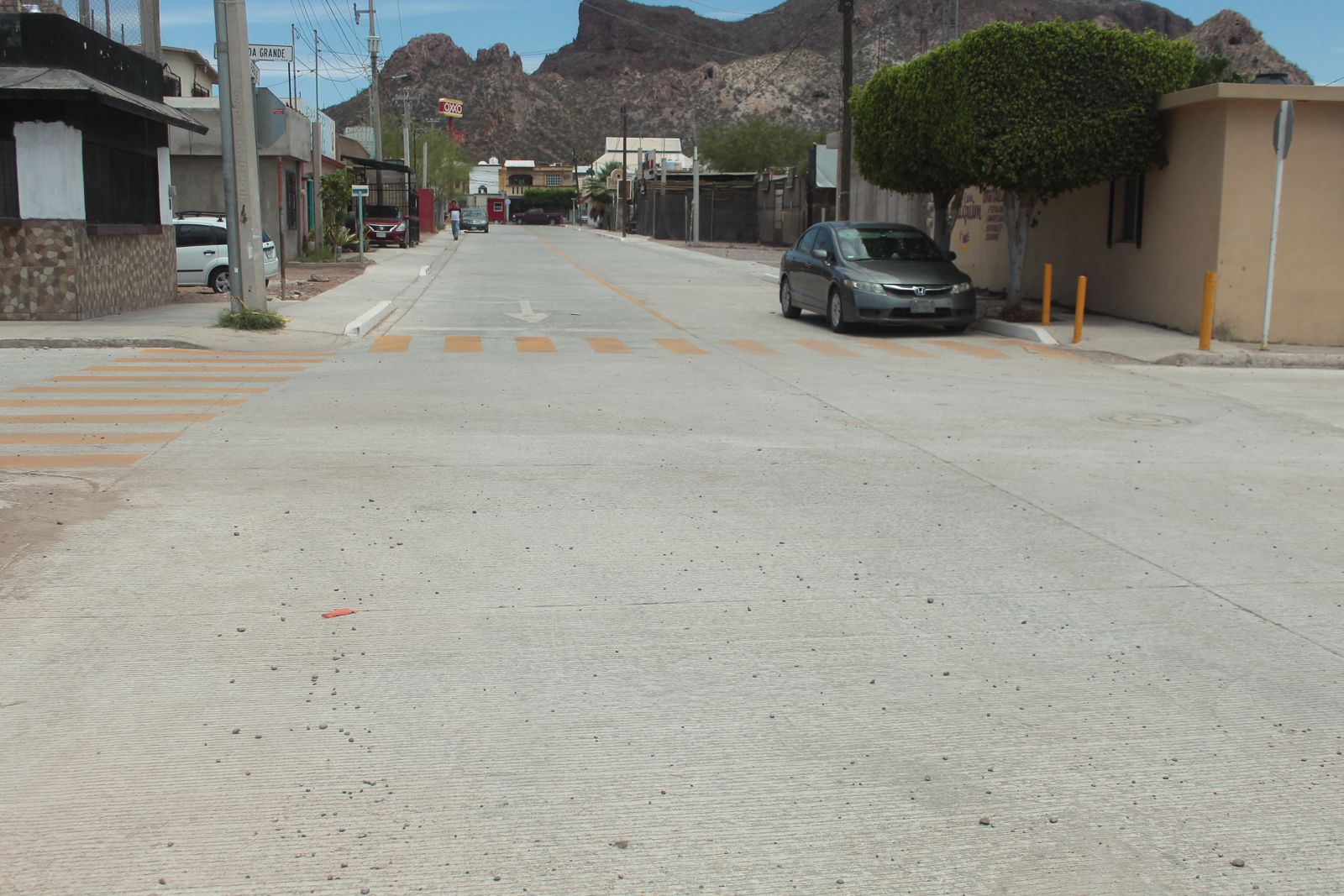 Se benefician vecinos de las Villas con pavimentación