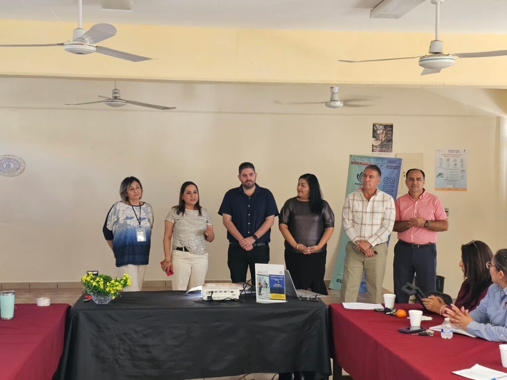 Profesionalizan desempeño de directivos de educación secundaria 1 261