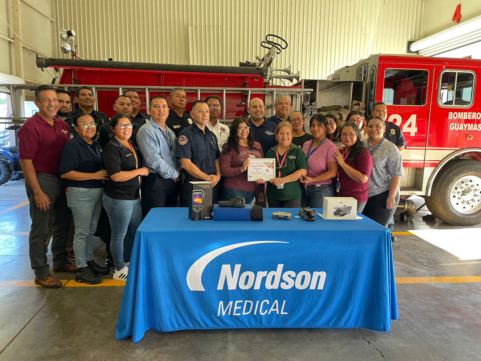 Reciben Bomberos equipo de alta tecnología