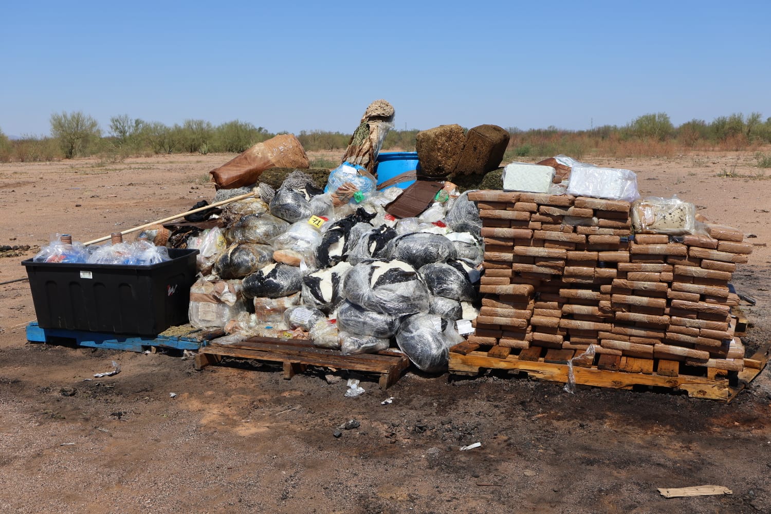 FGR Destruye 5 Vehículos Con Blindaje Artesanal, 312 Máquinas Tragamonedas E Incinera Más De Una Tonelada De Droga