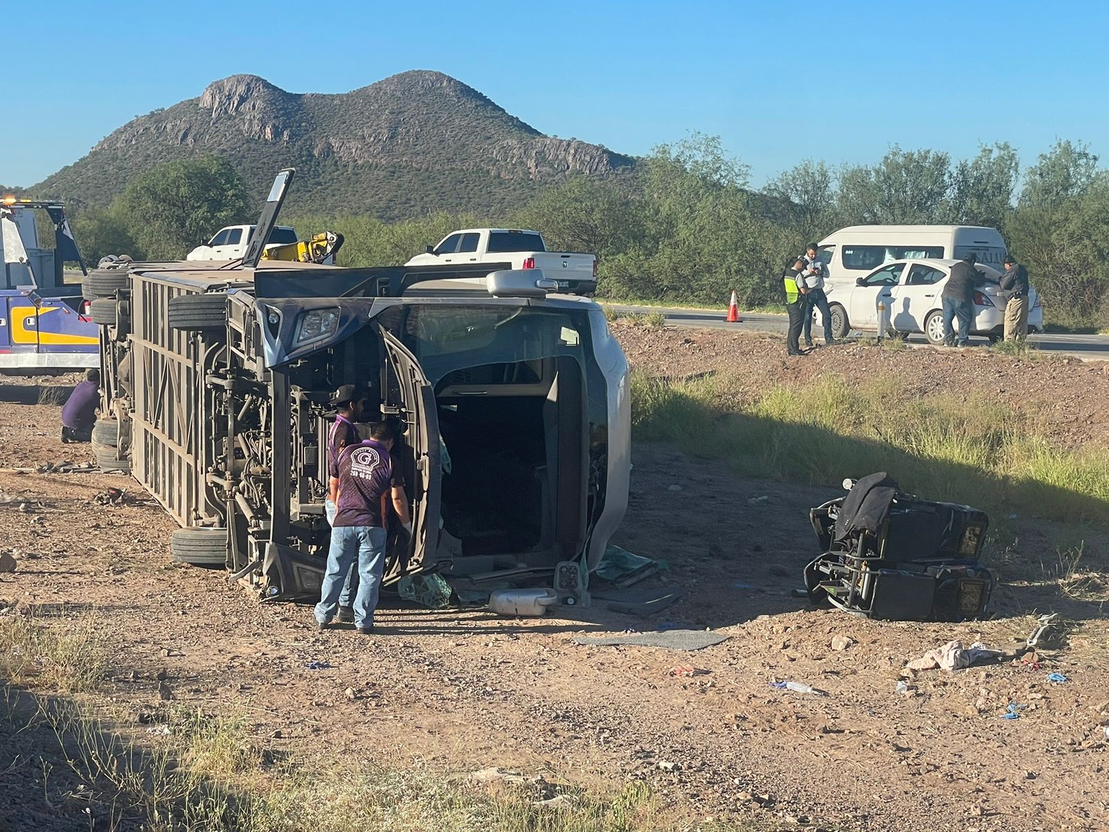 Mueren dos mujeres; resultan 14 lesionados