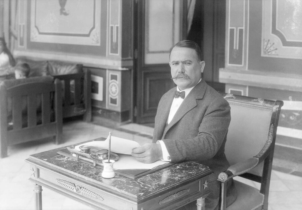 mexican president alvaro obregon 515451426 58bb75265f9b58af5c6b43d9 1889663894