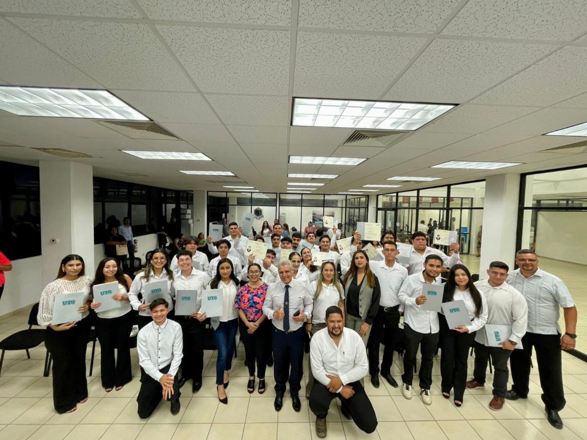 Fortalece UTGuaymas formación de profesionistas competitivos y bien preparados 