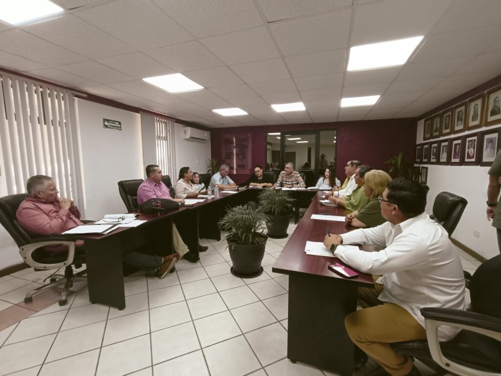 Recibe alcalde Luis Fuentes voto de confianza de Cabildo 1 406