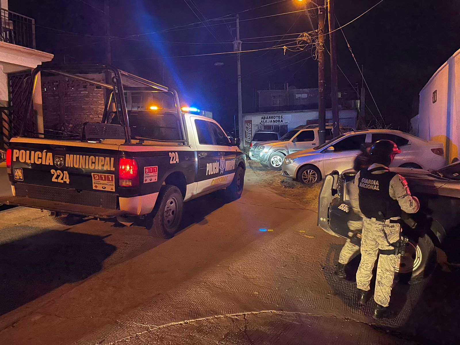 Asesinan a balazos a joven