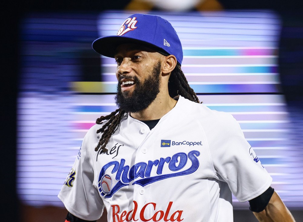 Charrros triunfan sobre Naranjeros