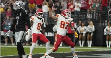 Patrick Mahomes y los Kansas City Chiefs mantienen su racha invicta en la temporada