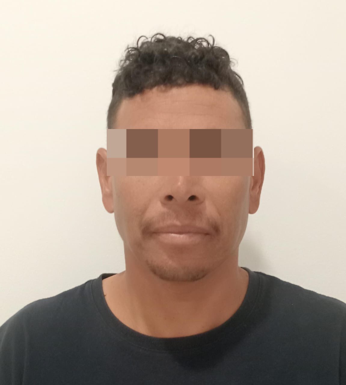 Cumplimenta AMIC dos órdenes de aprehensión por homicidio