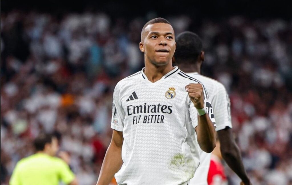 Kylian Mbappe sera titular